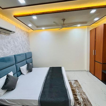 Hotel Town Grand Agra  Εξωτερικό φωτογραφία