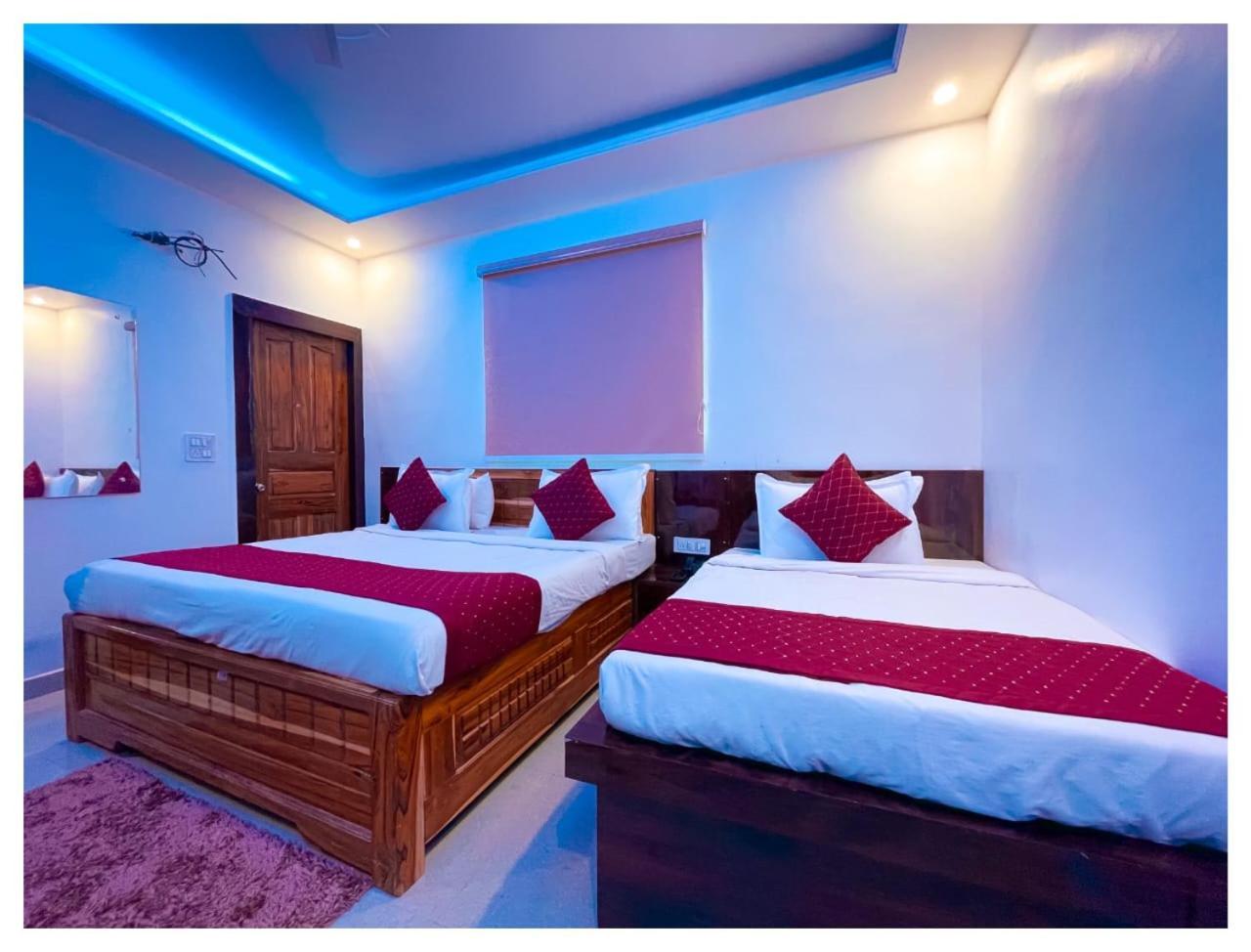 Hotel Town Grand Agra  Εξωτερικό φωτογραφία