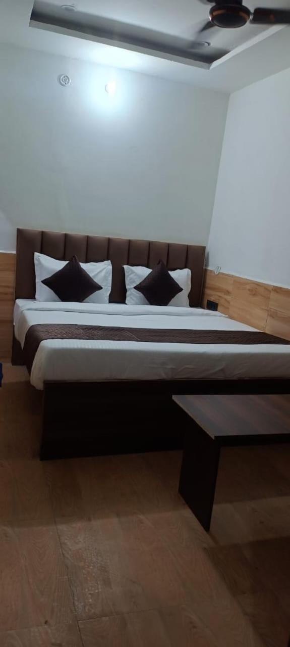Hotel Town Grand Agra  Εξωτερικό φωτογραφία