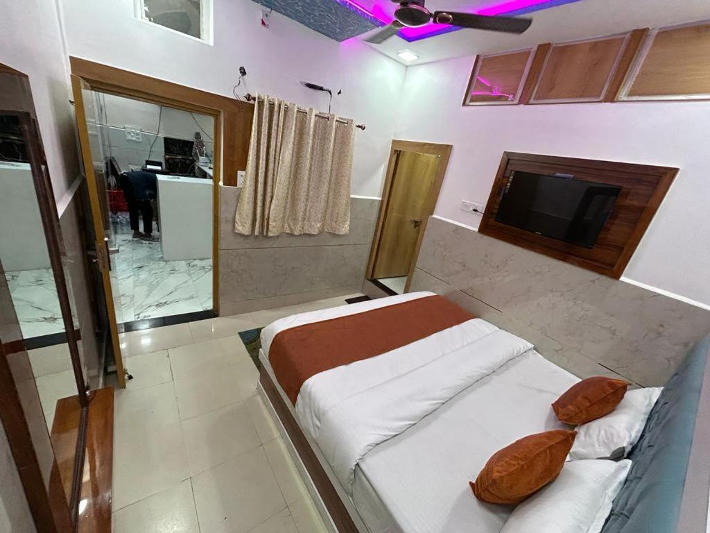 Hotel Town Grand Agra  Εξωτερικό φωτογραφία