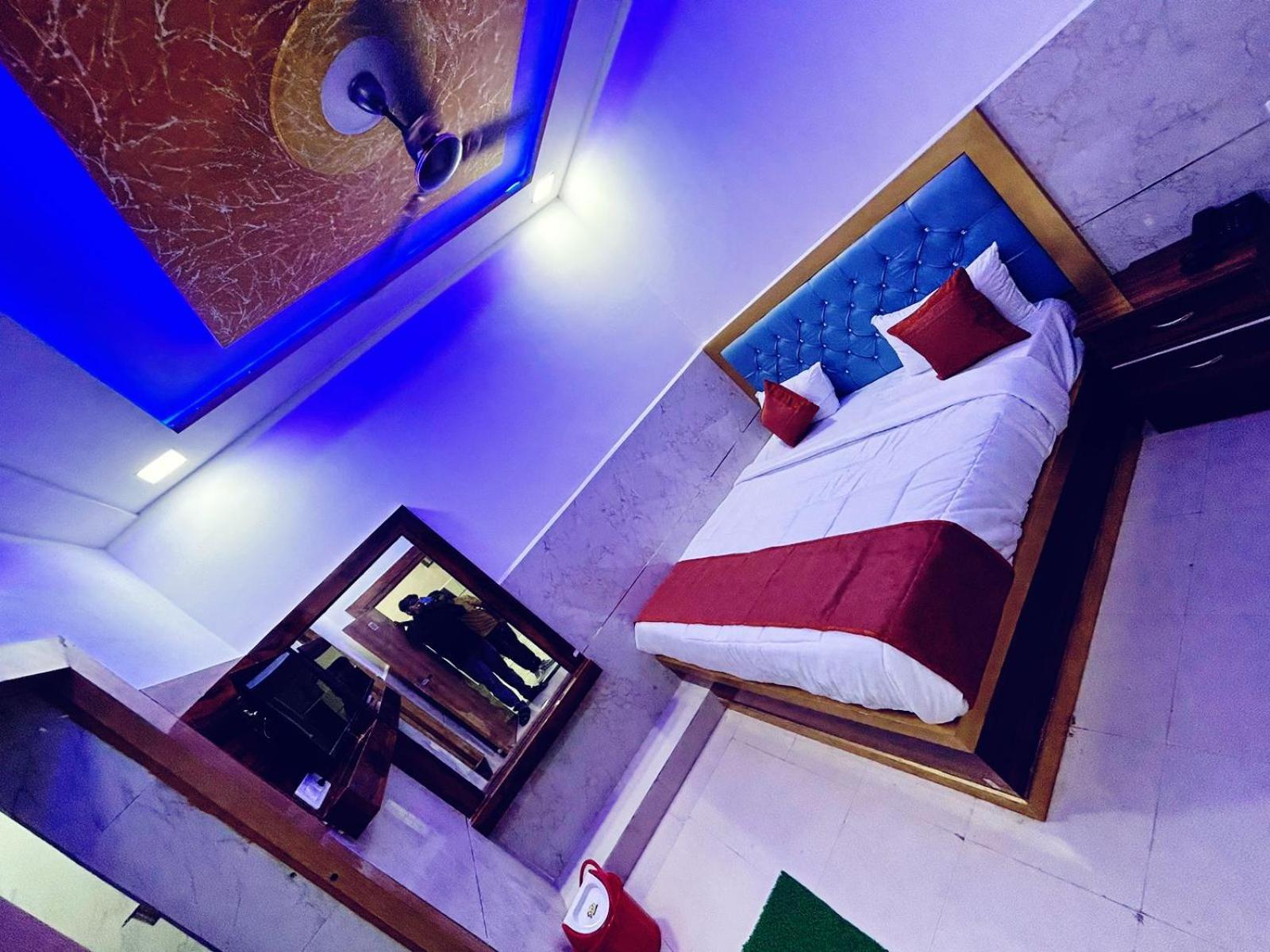 Hotel Town Grand Agra  Εξωτερικό φωτογραφία